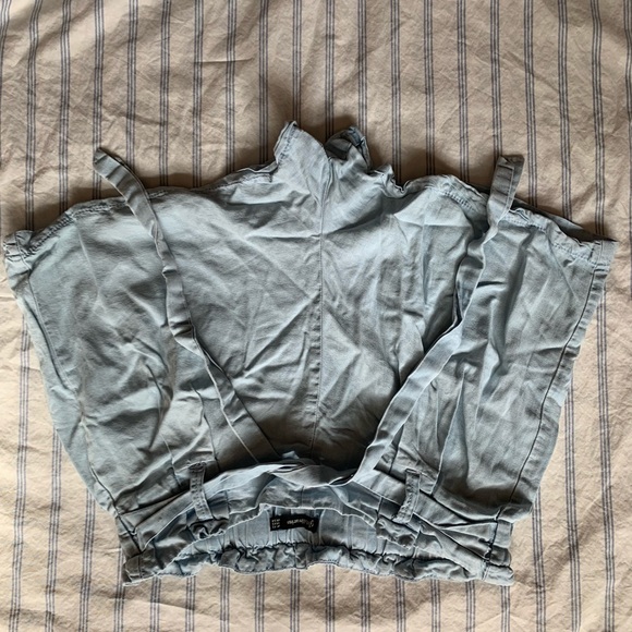 flowy shorts (: - Picture 1 of 2